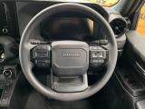 ステアリングも使用感が少なく、きれいな状態となっております♪