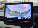 バックカメラで駐車が苦手な方も安心です