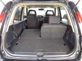 ラゲッジスペースも充実しております!シートアレンジ次第では大きな荷物も積めます!