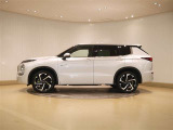 アウトランダー PHEV 2.4 P 4WD 