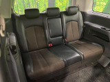 3列目シートはもちろん状態良好☆大人でもゆったりと座って頂けますので、大人数でのお出かけもラクラクです♪ご家族で、気の知れた仲間で、ドライブに行くのが楽しみですね♪