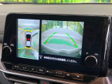 【アラウンドビューモニター】専用のカメラにより、上から見下ろしたような視点で360度クルマの周囲を確認することができます☆死角部分も確認しやすく、狭い場所での切り返しや駐車もスムーズに行えます。