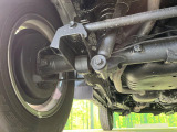 お車を安心してお乗りいただく為には、足回りの定期点検が欠かせません。サービスサポート(有償保証)では無料点検もご提供しており、安心のカーライフをお過ごしいただけるサポート体制が整っています。