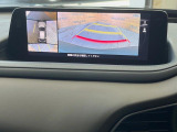 【360&deg;ビューモニター】専用のカメラにより、上から見下ろしたような視点で360度クルマの周囲を確認することができます☆死角部分も確認しやすく、狭い場所での切り返しや駐車もスムーズに行えます。