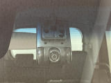 ナビ連動型ドライブレコーダーを装備!エンジンを始動すると録画を開始します。録画した映像は、ナビの画面でも確認が出来ますよ!