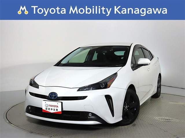 トヨタ プリウス 