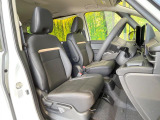 運転席シート廻りは使用感も少なく、良好な状態となっています。丁寧に使われていたことがよくわかりますね。