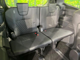 3列目シートはもちろん状態良好☆大人でもゆったりと座って頂けますので、大人数でのお出かけもラクラクです♪ご家族で、気の知れた仲間で、ドライブに行くのが楽しみですね♪