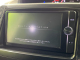 【純正ナビ】人気の純正ナビを装備。オーディオ機能も充実しており、Bluetooth接続すればお持ちのスマホやMP3プレイヤーの音楽を再生可能!毎日の運転がさらに楽しくなります!!