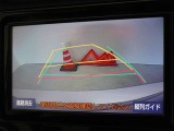 バックガイドモニターを装備しています、車庫入れもラクラクです。