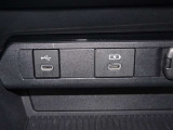 USB端子/充電用USB端子
