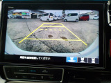 駐車するとき、後ろのスペースがどれくらいあるかわからず、うまく停められない・・なんてことを防ぐ、バックカメラを装備!