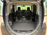 普段のお買い物や通勤、送迎等に十分な荷室スペースを確保しております。セカンドシートを倒すと、大きな荷物の積載も可能です♪