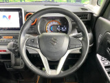 ステアリングも使用感が少なく、きれいな状態となっております♪