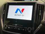 【メーカー純正ナビ】インテリアに溶け込むスタイリッシュな「専用設計」メーカーナビを装備♪視認性や操作性など基本性能にも優れ、より上質なカーライフをお楽しみいただけます。