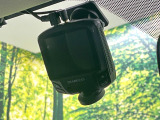 【ドライブレコーダー】ドライブレコーダー装備!走行中はもちろん、あおり運転や事故に遭遇した際、映像で記録し、万一のリスクに備えます。※記録用SDカードはお客様ご自身でご準備いただく必要があります。