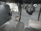 足踏式パーキングブレーキ