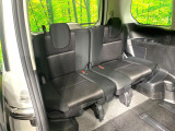3列目シートはもちろん状態良好☆大人でもゆったりと座って頂けますので、大人数でのお出かけもラクラクです♪ご家族で、気の知れた仲間で、ドライブに行くのが楽しみですね♪