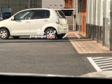 カラーヘッドアップディスプレイ付き。少ない視線移動で情報を確認できるので、運転の疲労軽減に繋がりますよ♪
