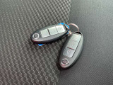 インテリジェントキー2個ついてます。