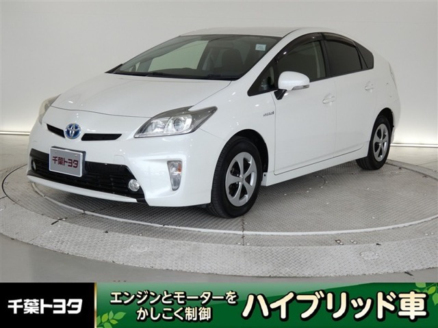 トヨタ プリウス 