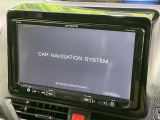 【9型ナビゲーション】目的地までしっかり案内してくれる使いやすいナビ。Bluetooth接続すればお持ちのスマホやMP3プレイヤーの音楽を再生可能!毎日の運転がさらに楽しくなります!!