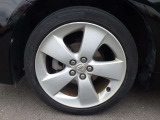 純正17インチアルミホイール!(215/45R17)