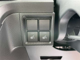 運転席と助手席にはシートヒーターがついています!
