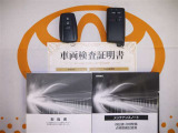 スマートキー&エンジンスターター付。取扱説明書とメンテナンスノートもあります☆品質評価シート付いてます!トヨタ認定中古車ライト!!