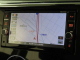 日産純正ナビMM317D-Wを装備しております。