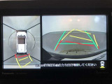 駐車時の後方確認に便利なバックモニターです。駐車の目安となるガイド線付きです。