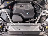【ご納車前点検】BMW認定中古車は100項目の箇所を徹底的にチェック致します。機械的な箇所や電気系、コンピューターなどをご納車前に点検し、交換基準に達した部品は全て新品に修理返品した後にご納車致します。