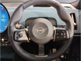 ミニ独特のゴーカートフィーリングと呼ばれる軽快なハンドリングはAT車、MT車のどちらでも楽しめます。