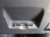 ETC車載器付きです。高速道路の料金所もスムーズに通過できます。