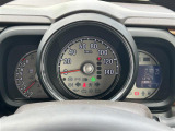 【スピードメーター】メーターがシンプルで見やすく運転しやすいですね!