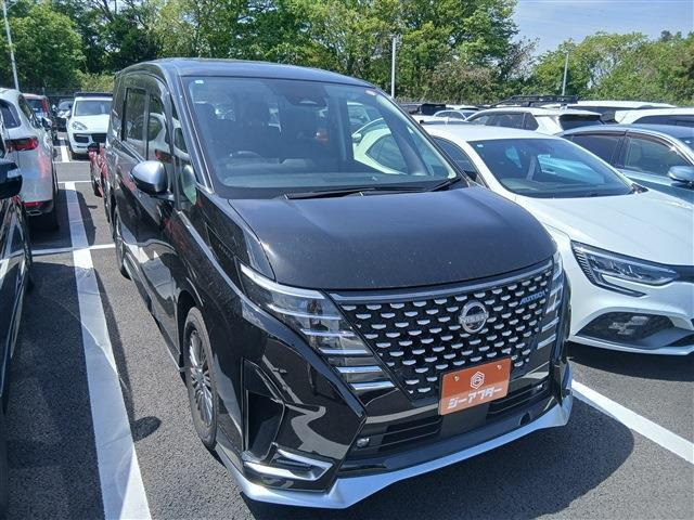 日産 セレナ 