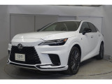 レクサス車らしい細部までこだわった高級感と見る人を一目で虜にするエモーショナルな魅力を持ち合わせております。