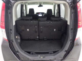 広々としたラゲージスペースを備えています。大きなものや長さのある荷物もしっかりと積み込めます。