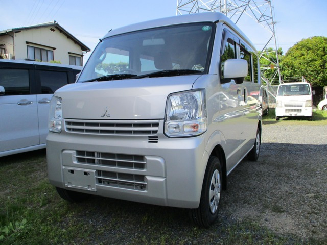 三菱 ミニキャブバン 