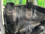 3列目シートはもちろん状態良好☆大人でもゆったりと座って頂けますので、大人数でのお出かけもラクラクです♪ご家族で、気の知れた仲間で、ドライブに行くのが楽しみですね♪