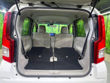 後席を格納すると、これだけの広さが!シーンに合わせたシートアレンジで、大きな荷物も積むことが出来ます♪