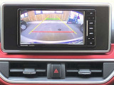 ■バックモニター付きで車庫入れ時も後方が確認出来て安心です♪