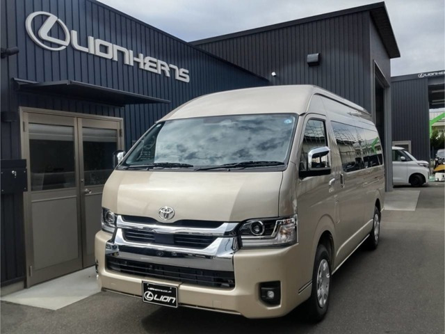 ハイエース 2.7 グランドキャビン 4WD 