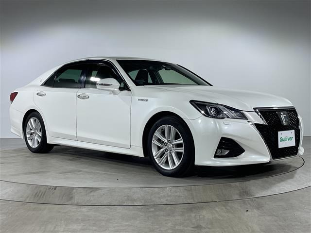 クラウン  ハイブリッド 本革シート 修復歴無し