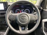ステアリングも使用感が少なく、きれいな状態となっております♪