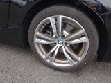 弊社はBMW正規販売店として、1987年に設立致しました。今までのBMW正規販売店経験を元に、お客様のカーライフをご安心してお手伝いさせて頂ければ幸いでございます。