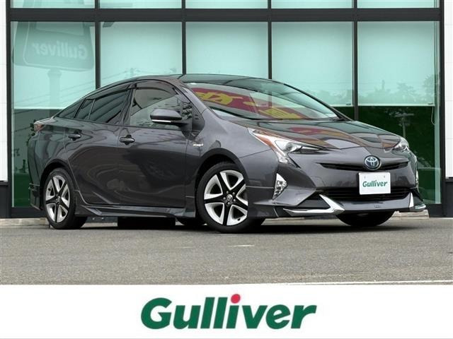 トヨタ プリウス 