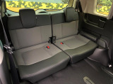 3列目シートはもちろん状態良好☆大人でもゆったりと座って頂けますので、大人数でのお出かけもラクラクです♪ご家族で、気の知れた仲間で、ドライブに行くのが楽しみですね♪