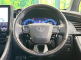 【純正革巻きステアリング】上質な革を使用することで、手にしっかり馴染みとても運転しやすいハンドルです♪