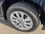 〔装着タイヤ〕アルミホイール付きです!!